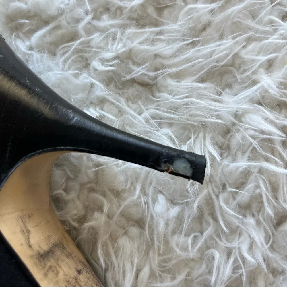 Michael Kors Caroline Suede Leather Boots‎ High Heel Black Size 8 Gold Logo Used
